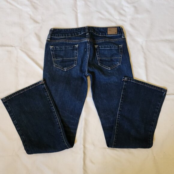 American Eagle Favorite Boyfriend Stretch Jeans - Picture 3 of 6